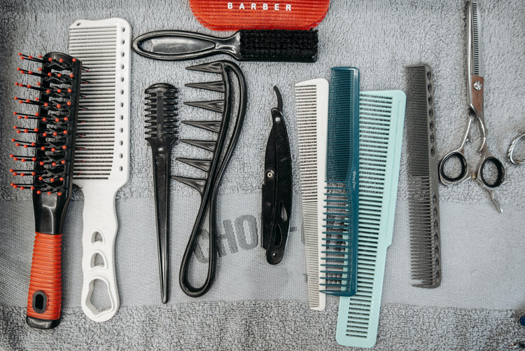 Combs/Brushes/Piks